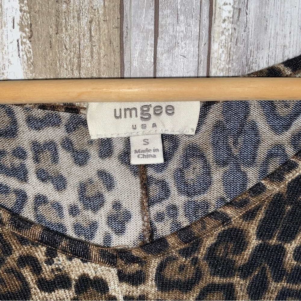 Umgee Violet Skye Leopard Tie Front Sweater Blouse - Picture 6 of 6